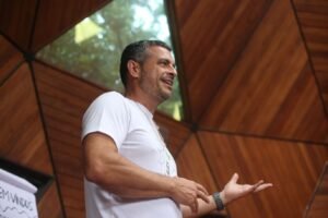 Alex-Marson-Neolideranca_2